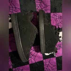 Mens DC Shoes Size 7